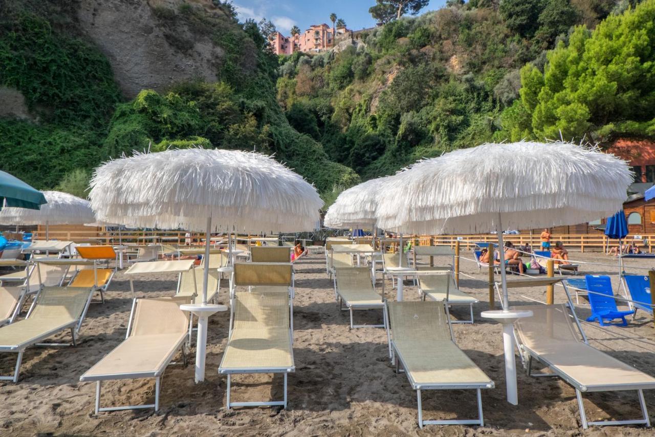 Hotel Oriente Vico Equense Esterno foto